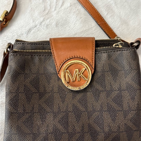 Michael Kors Dark Brown and Tan Crossbody Bag - Picture 6 of 11